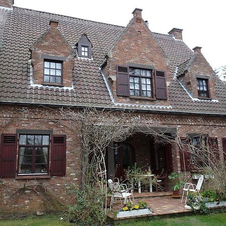 B&B 'T Nieuw Lijsternest Wezembeek-Oppem Екстер'єр фото